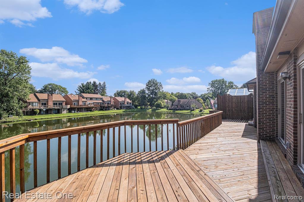 36824 ELK Cove, 27, Farmington Hills, MI 48331 — Photo 3