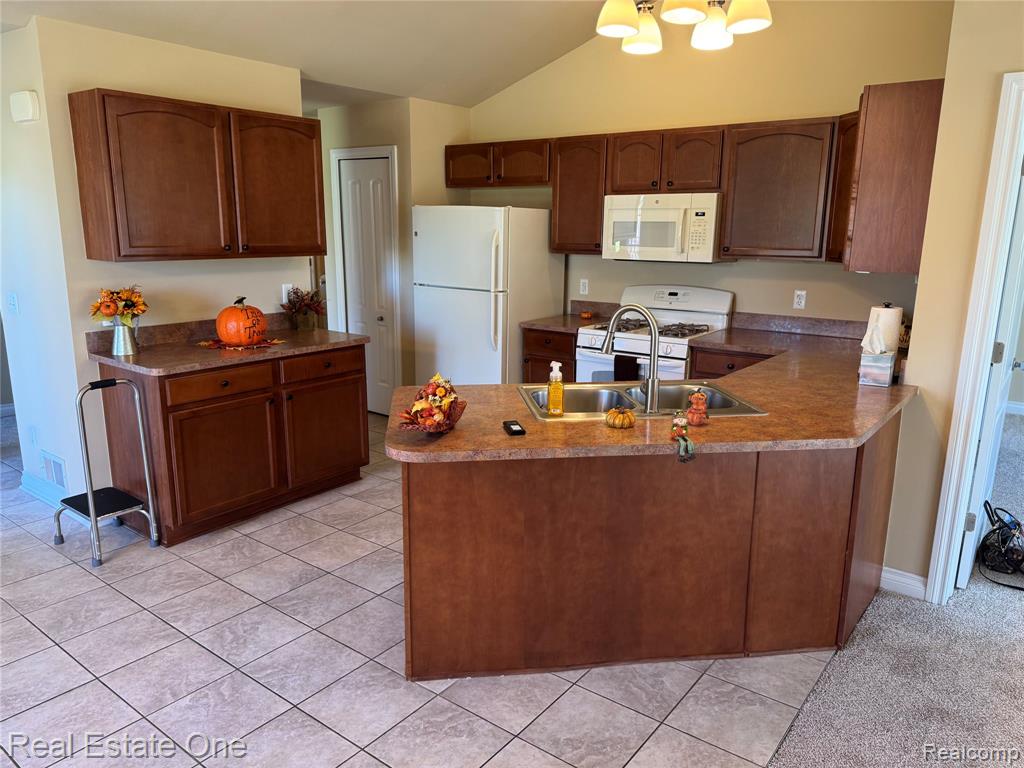 51127 Paxton Drive, Chesterfield, MI — Photo 5