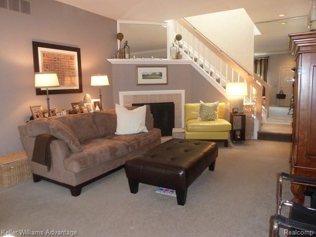 7016 Nottingham, West Bloomfield, MI — Photo 8