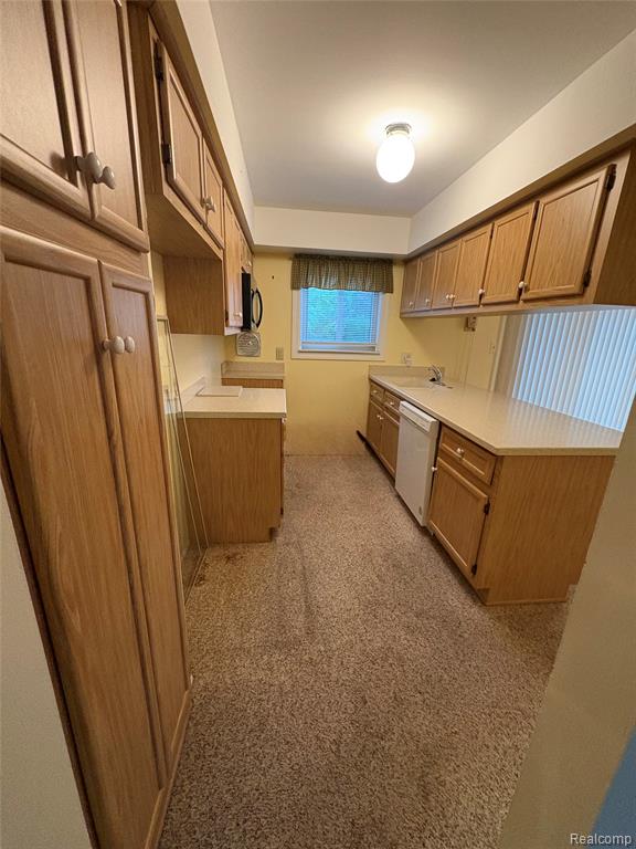 6915 Dover Street, Garden City, MI — Photo 4