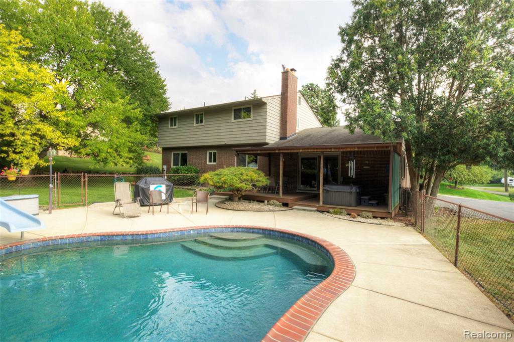 6788 Balmoral Terrace, Clarkston, MI — Photo 3