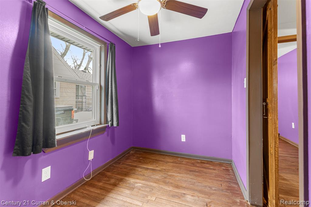 977 Boston Avenue, Waterford, MI 48328 — Photo 18