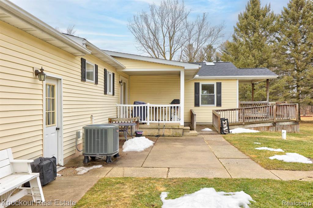 8661 VASSAR Road, Millington, MI 48746 — Photo 52