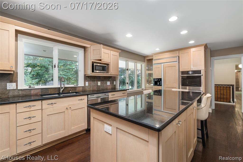 5717 Sussex Drive, Troy, MI 48098 — Photo 23