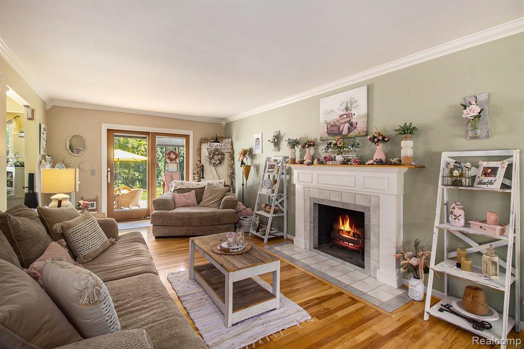 5664 CHESTNUT HILL Drive, Clarkston, MI — Photo 2