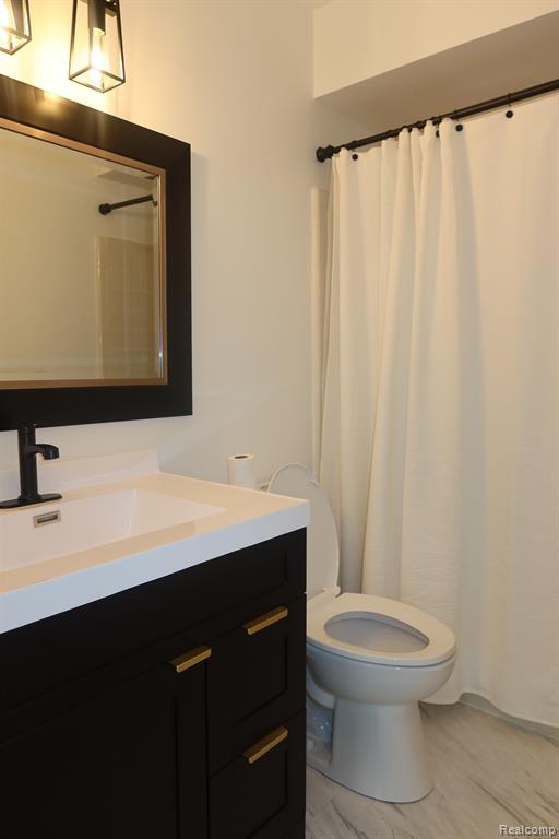 49234 ALMA Court, Shelby Twp, MI 48315 — Photo 32