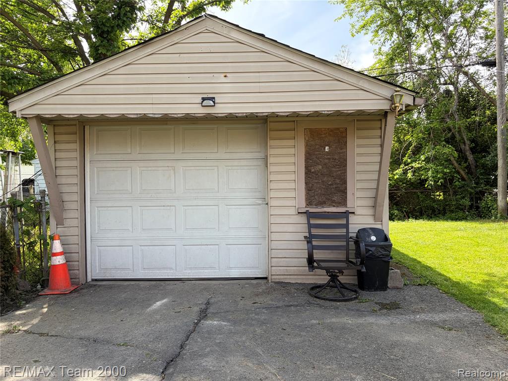 7313 Stout Street, Detroit, MI 48228 — Photo 7