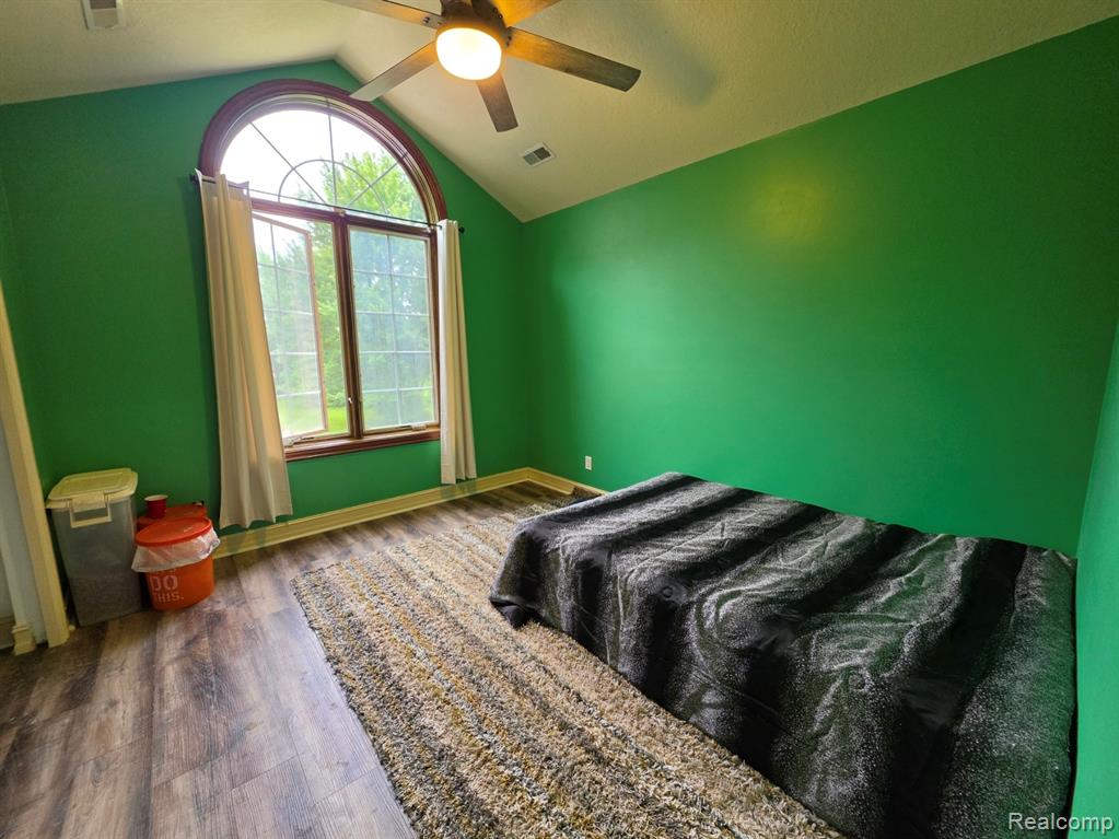 5150 W Carpenter Road, Flint, MI 48504 — Photo 16