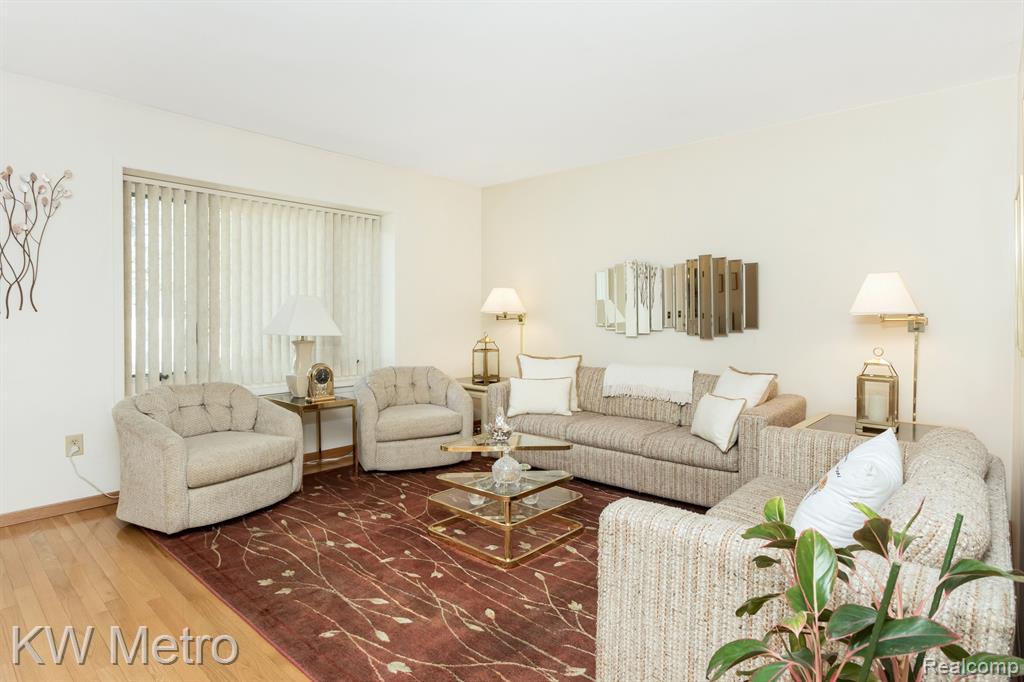 44235 WESTMINISTER Way, Canton, MI 48187 — Photo 4
