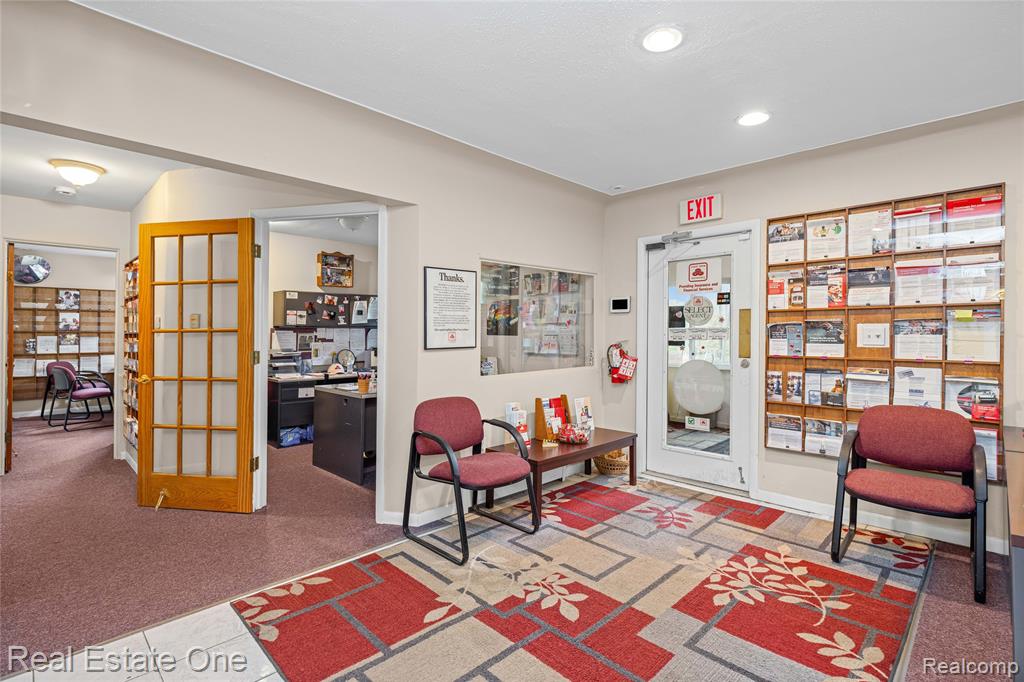 7217 SASHABAW Road, Clarkston, MI 48348 — Photo 28