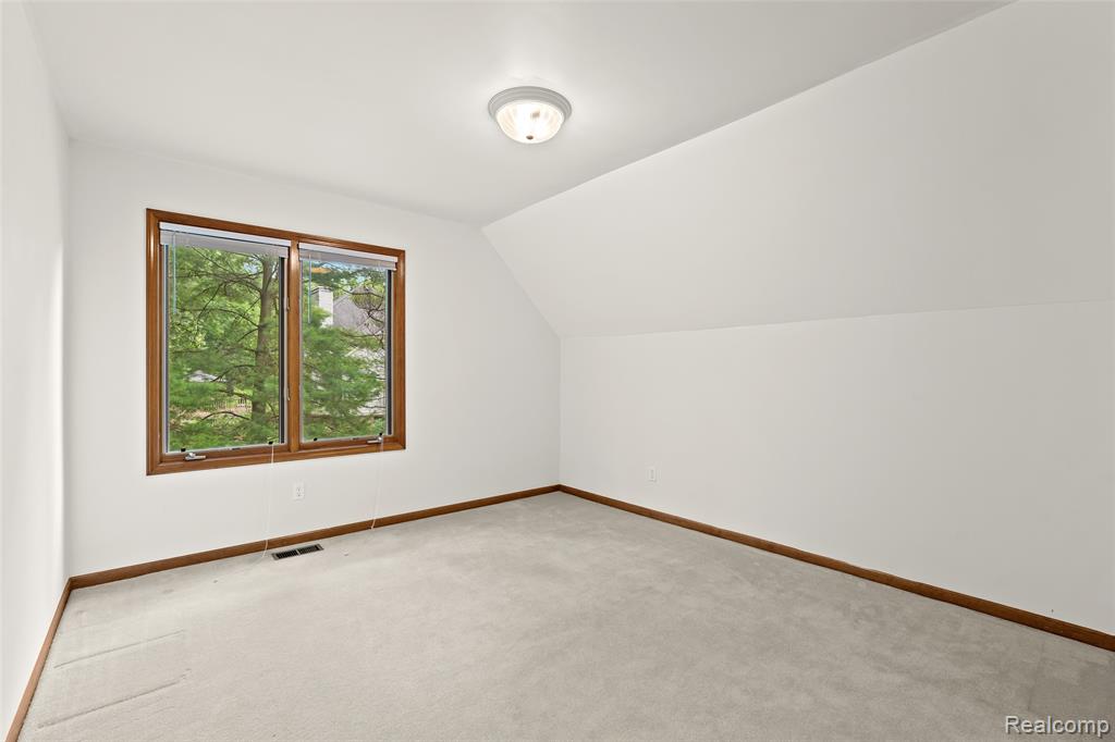 7837 Partridge Hill Drive, Brighton, MI 48116 — Photo 20