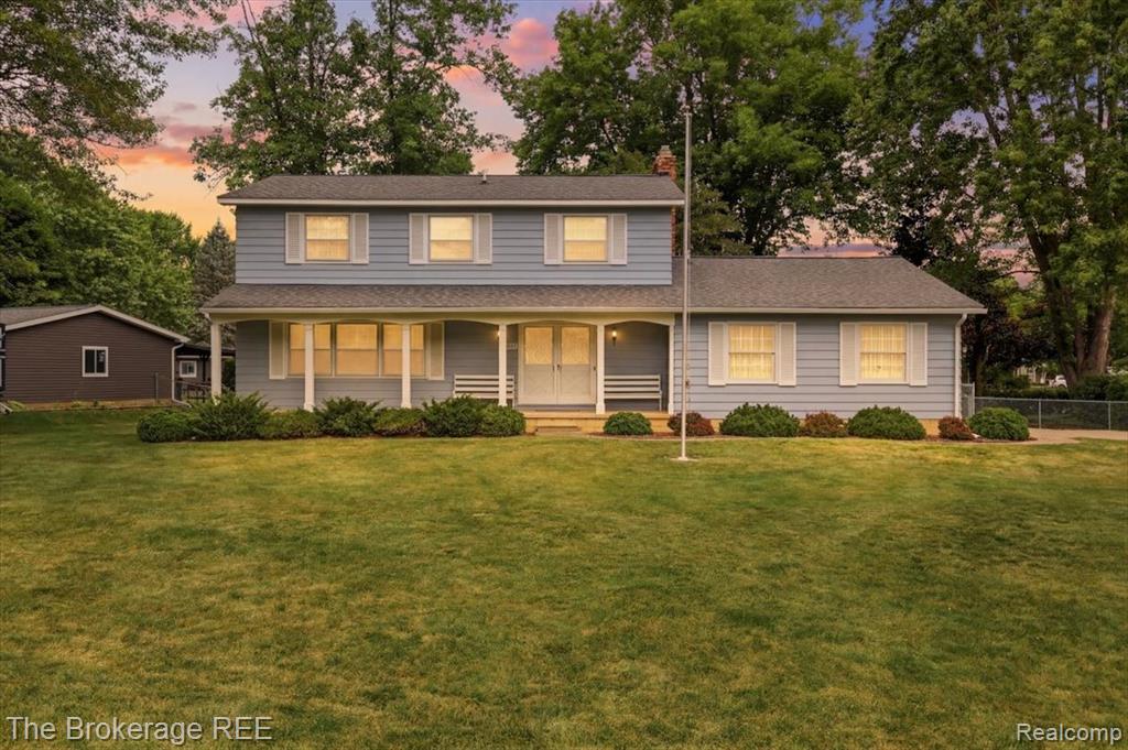 4375 Esta Drive, Flint, MI 48506 — Photo 2