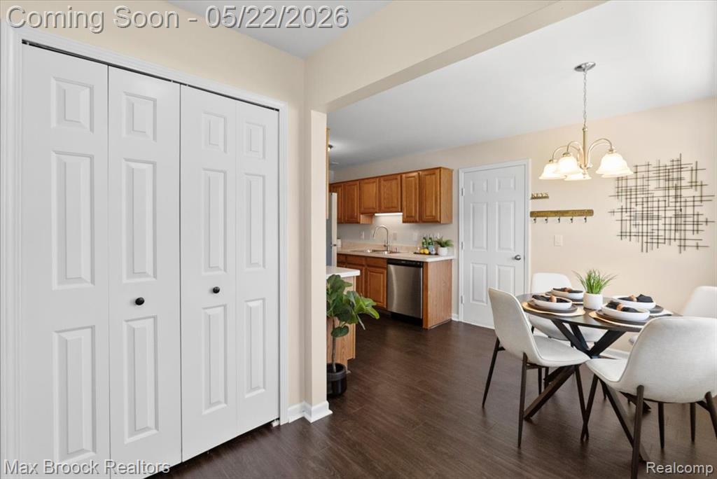 25258 Julianna Drive, Chesterfield, MI — Photo 4