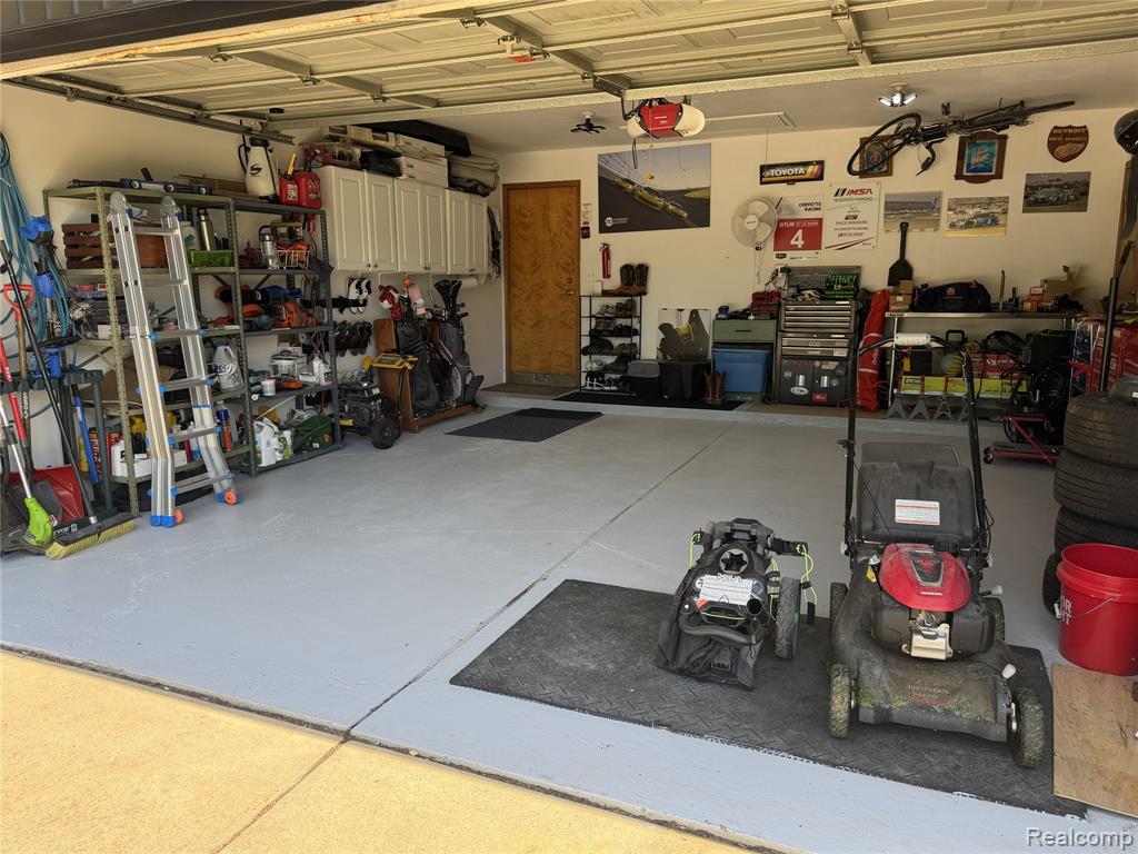39540 Aynesley Street, Clinton Twp, MI 48038 — Photo 19