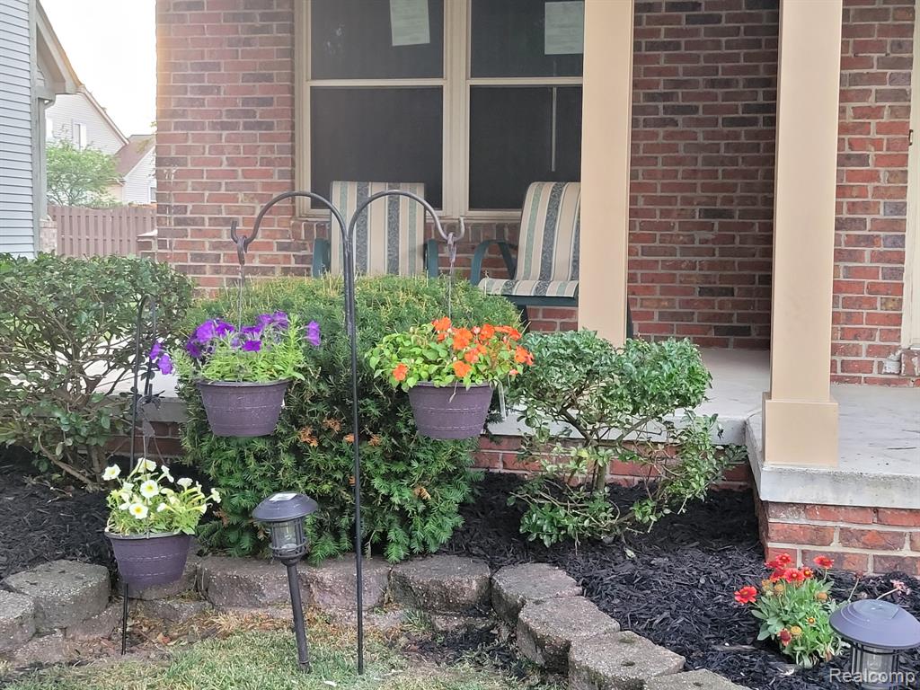 964 Henry Ruff Rd. Road, Garden City, MI — Photo 2