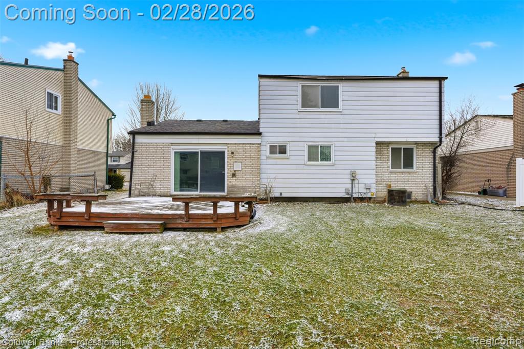 40162 Spitz Drive, Sterling Heights, MI 48313 — Photo 40