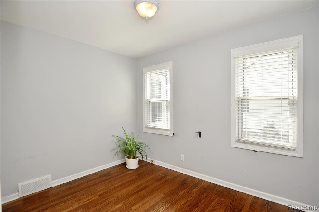 4176 Prairie Avenue, Berkley, MI 48072 — Photo 21