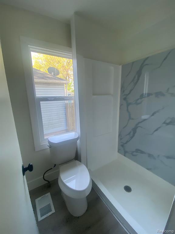 4508 CARNEGIE Street, Wayne, MI 48184 — Photo 10