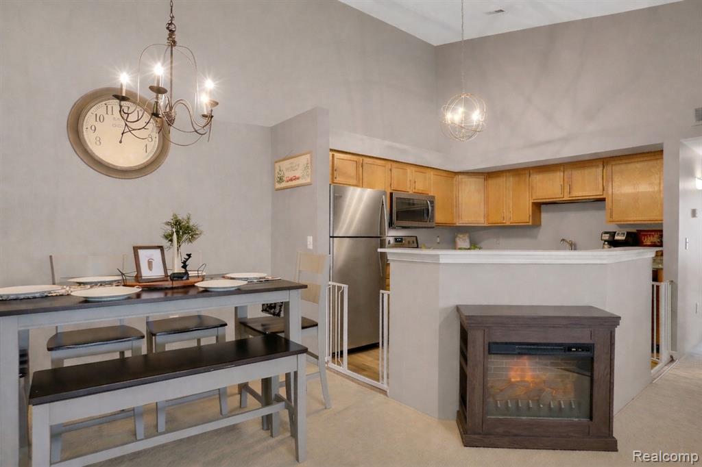 61101 Greenwood Drive, South Lyon, MI 48178 — Photo 11
