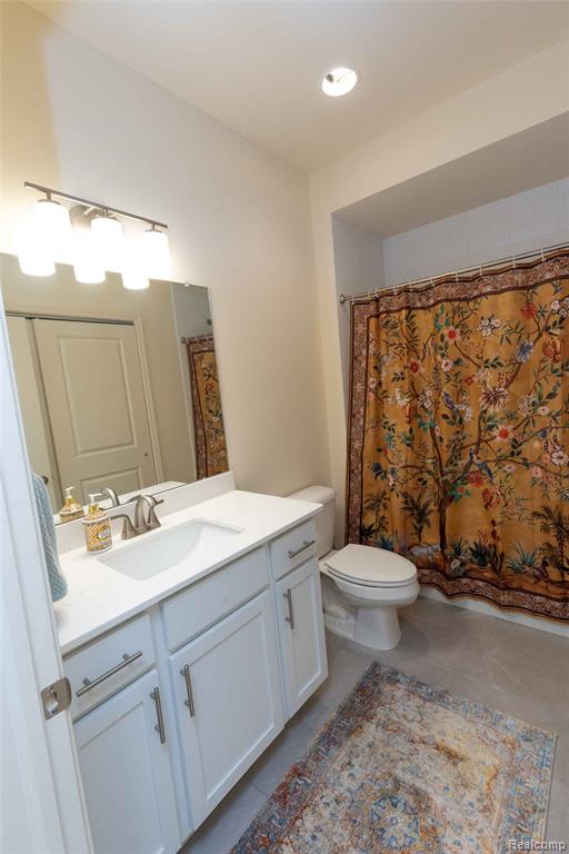224 Jotham Avenue, Auburn Hills, MI 48326 — Photo 18