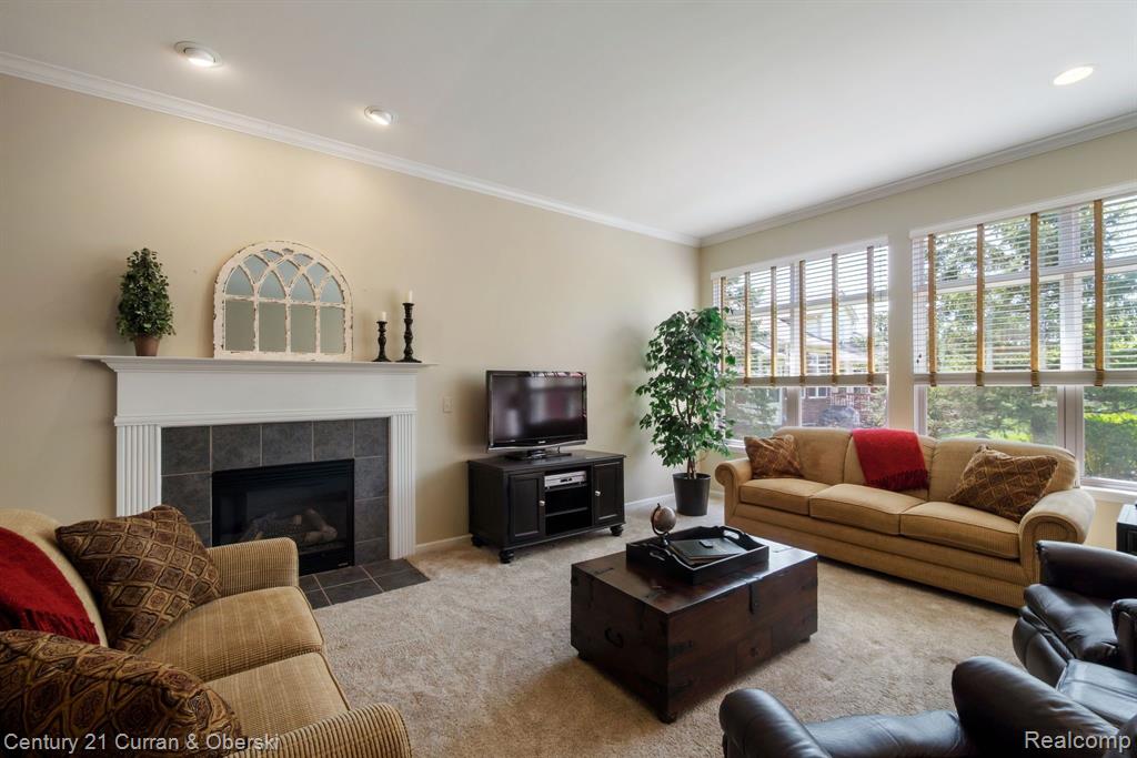 49431 N GLACIER, Northville, MI 48168 — Photo 11