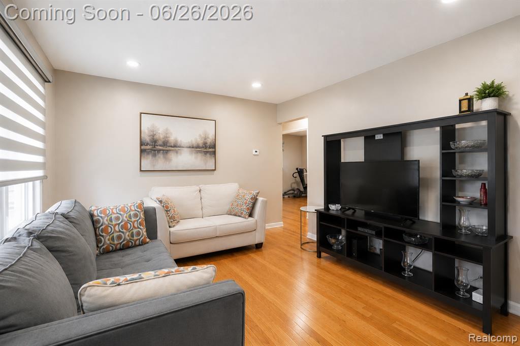 28546 Marquette Street, Garden City, MI — Photo 6