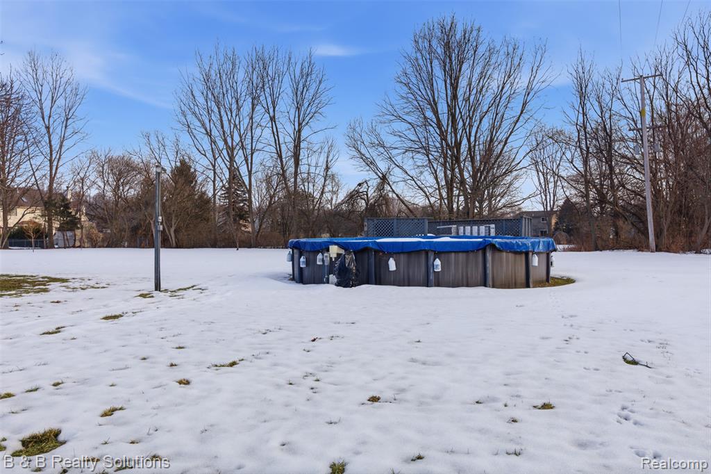23644 E Main Street, Armada, MI — Photo 35