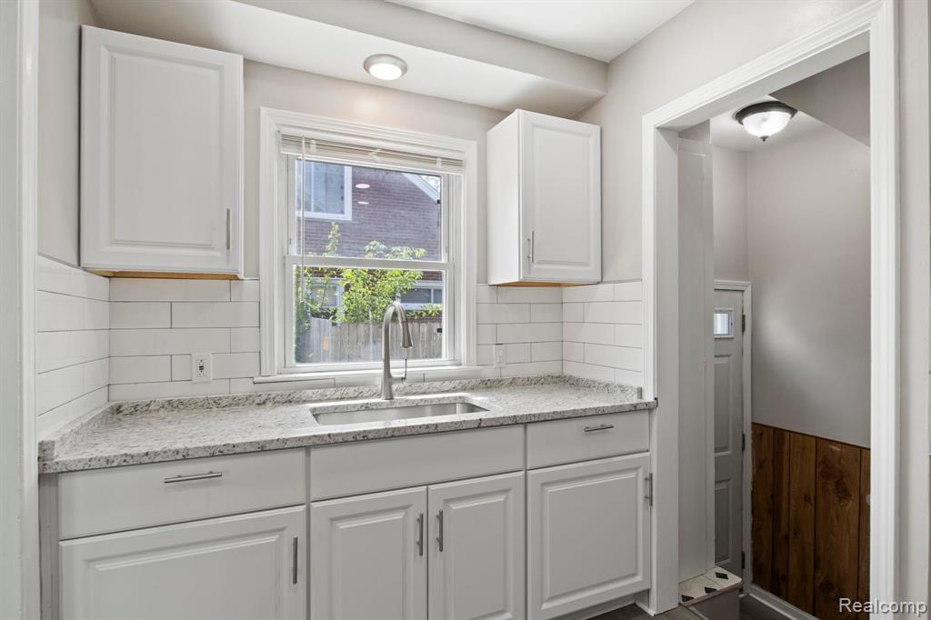 8105 BRAMELL, Redford, MI 48239 — Photo 10
