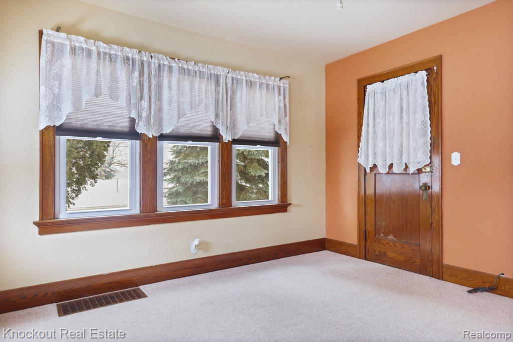 7165 Junction Road, Bridgeport, MI 48722 — Photo 9