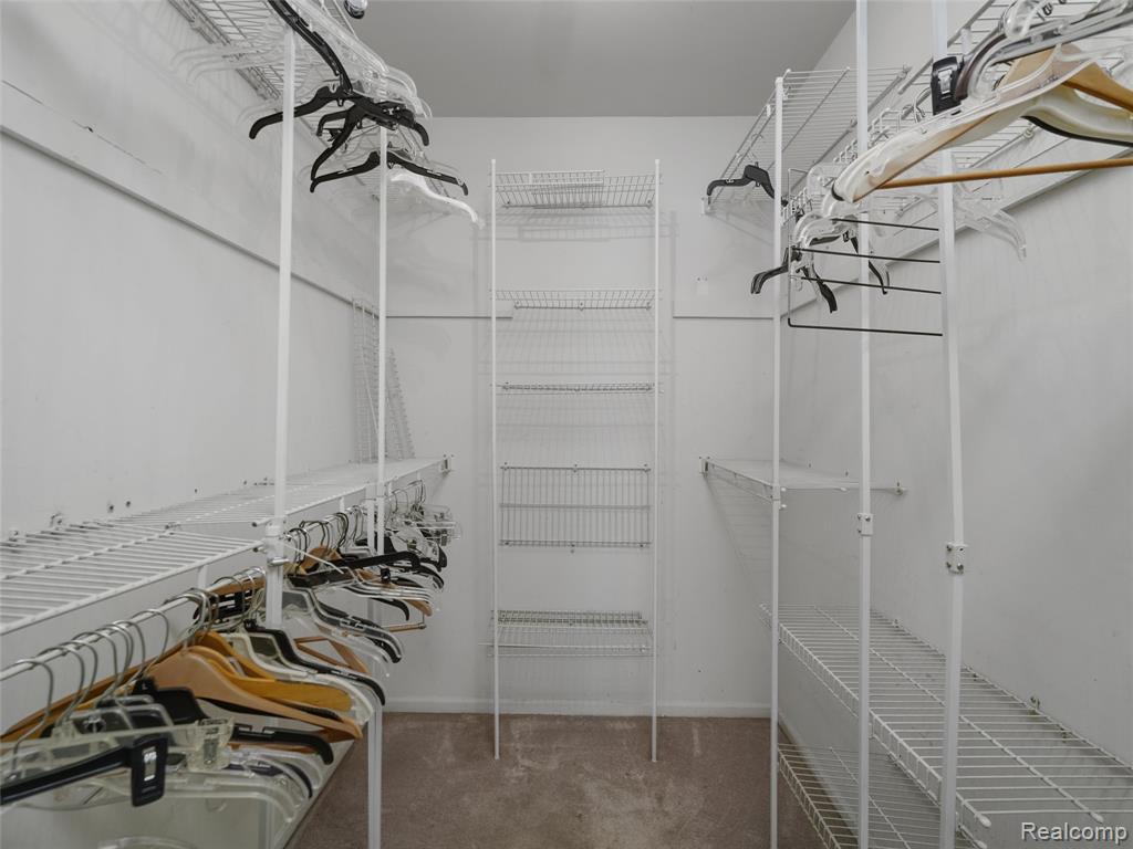 1127 S Lake Drive, 206, Novi, MI 48377 — Photo 13