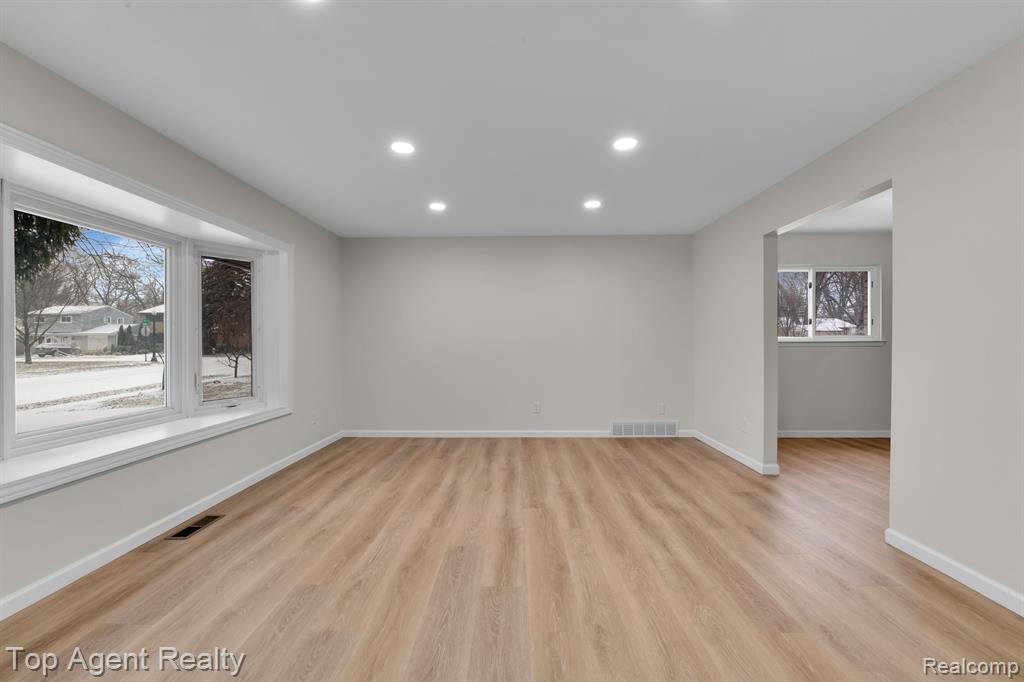 1278 JONES Street, Ypsilanti, MI 48197 — Photo 12