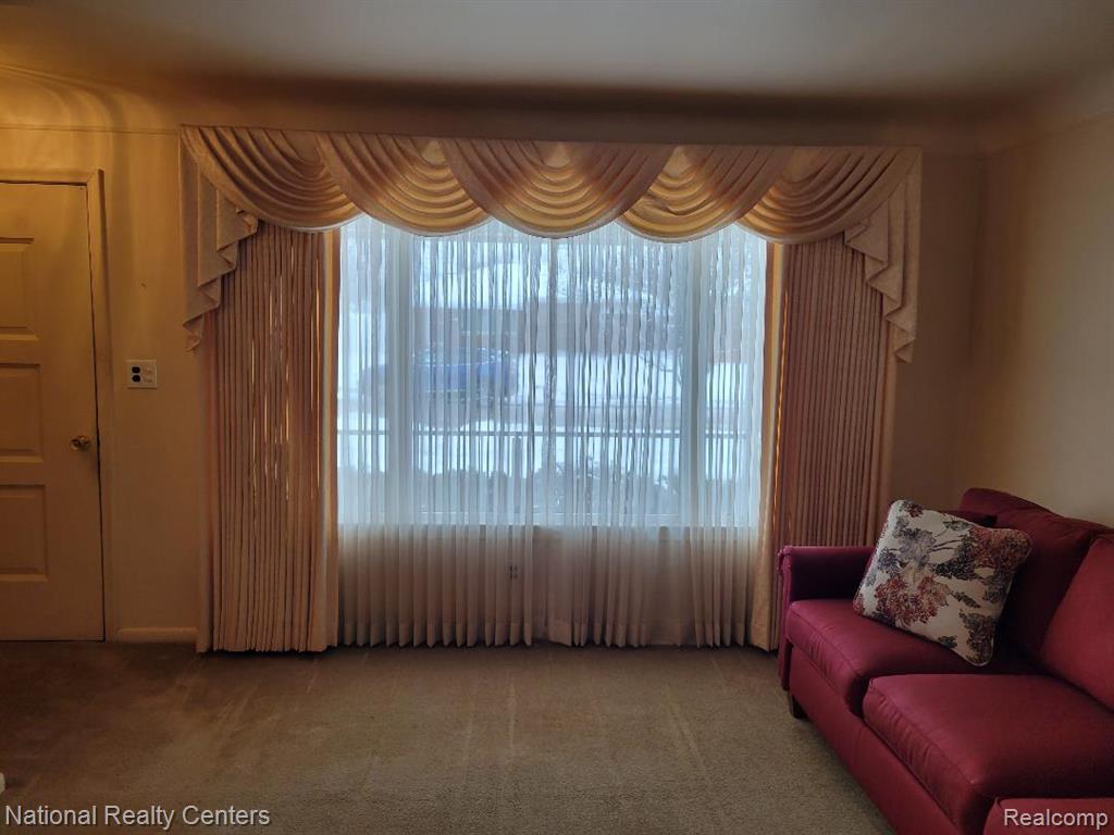 8789 Donna Street, Westland, MI — Photo 6
