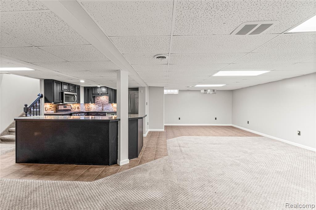 7148 Plainfield Street, Dearborn Heights, MI 48127 — Photo 23