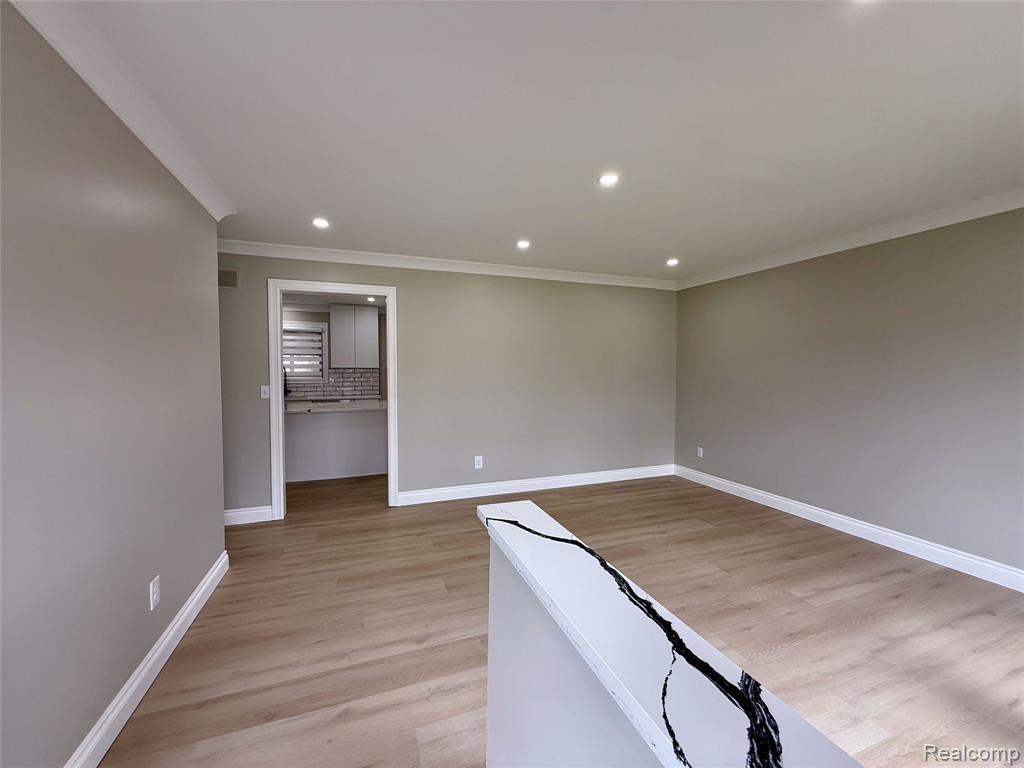 18144 N Oak Drive, Clinton Twp, MI 48038 — Photo 6