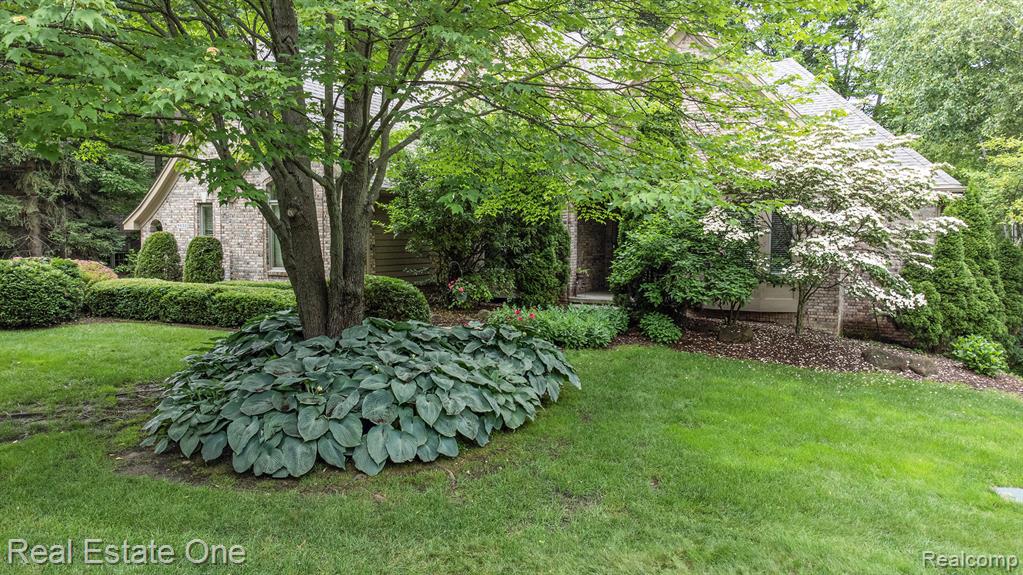 9832 Kingston Ridge, Clarkston, MI 48348 — Photo 52