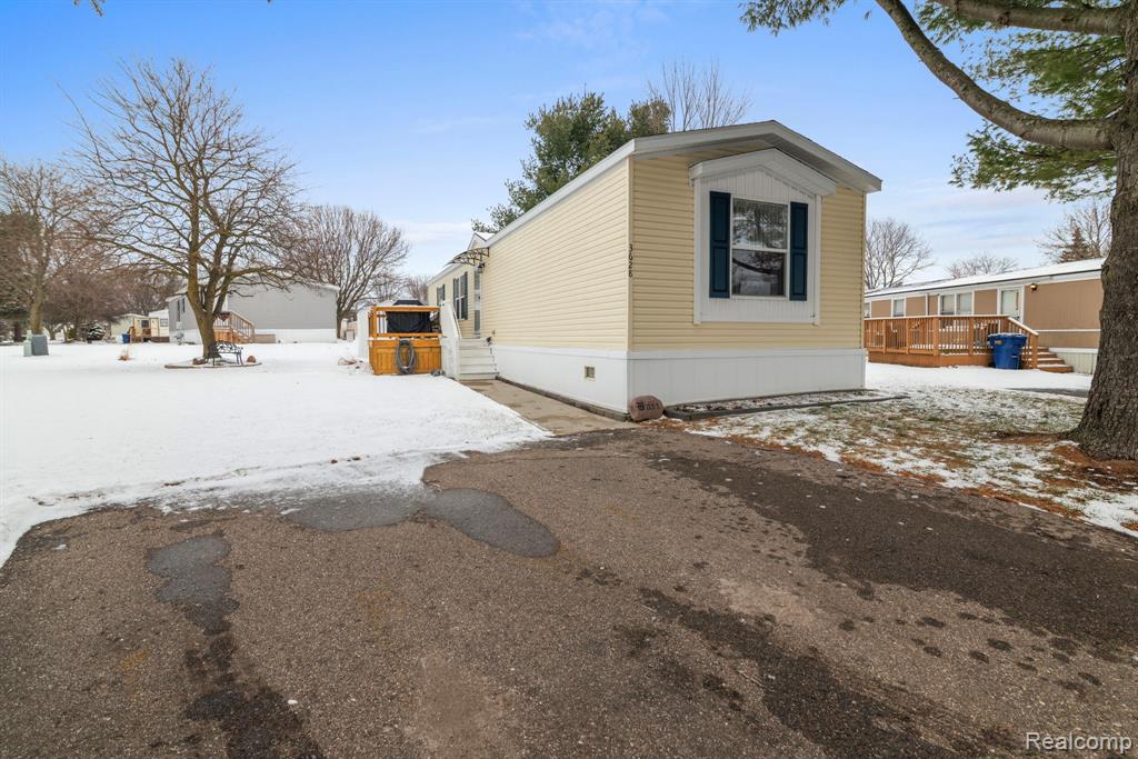 3628 Birch Street, Clarkston, MI 48348 — Photo 2