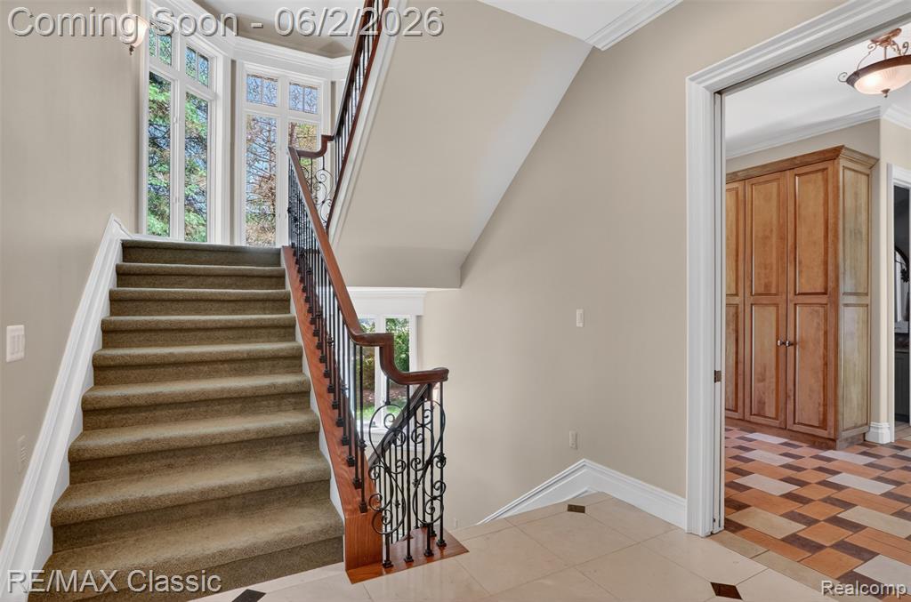 2360 Private Drive, Waterford, MI 48329 — Photo 35