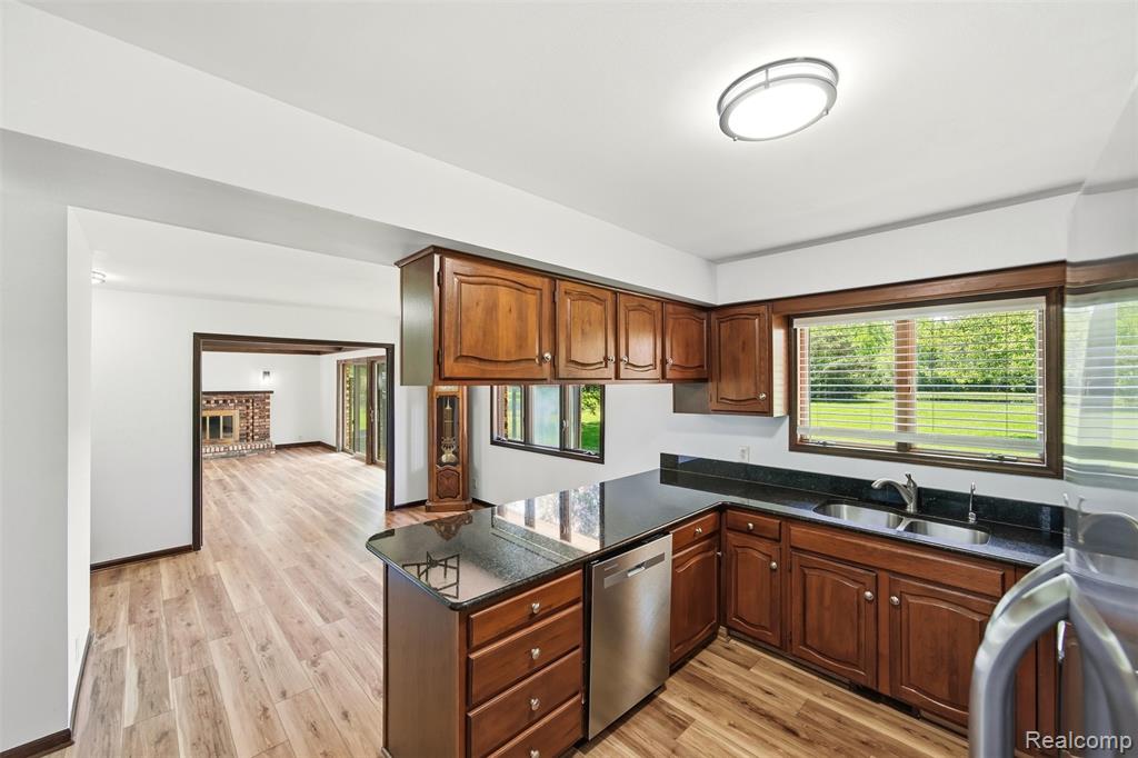 29940 29 Mile Road, Lenox, MI 48048 — Photo 12