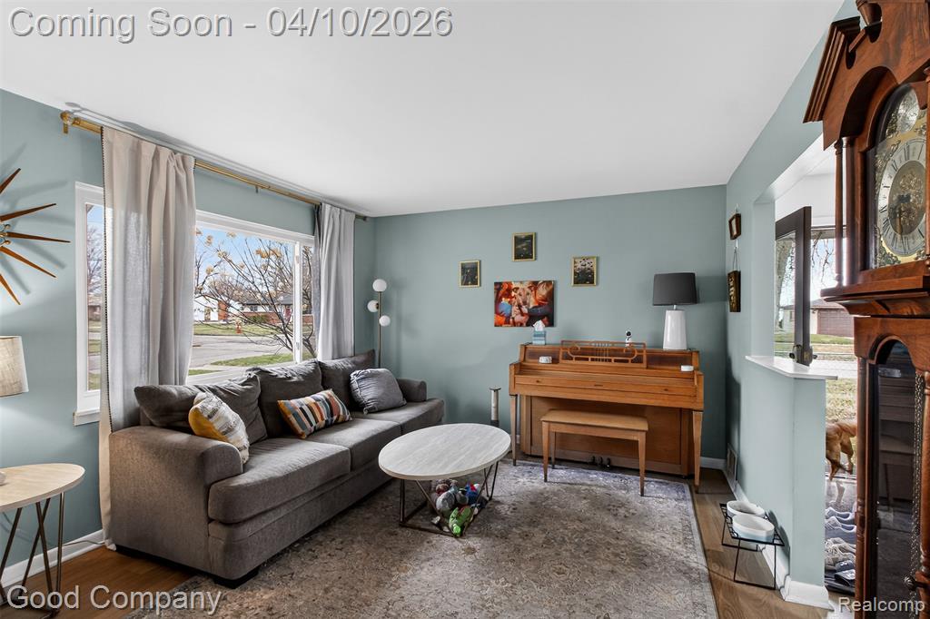41036 Paign Drive, Sterling Heights, MI 48313 — Photo 5