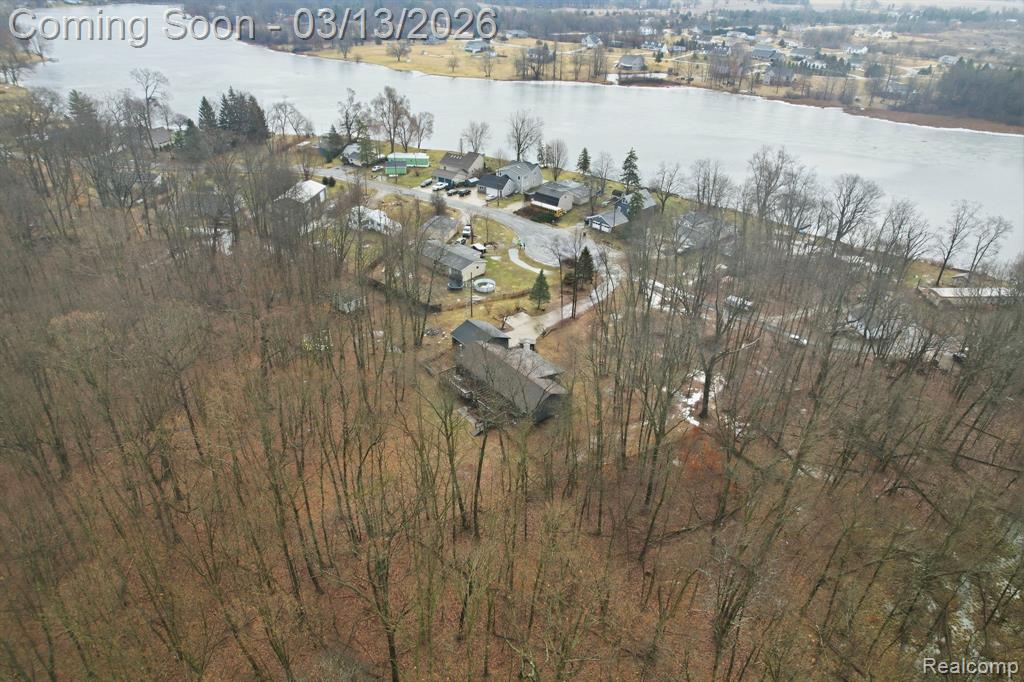 588 Norvell Beach Drive, Brooklyn, MI 49230 — Photo 37