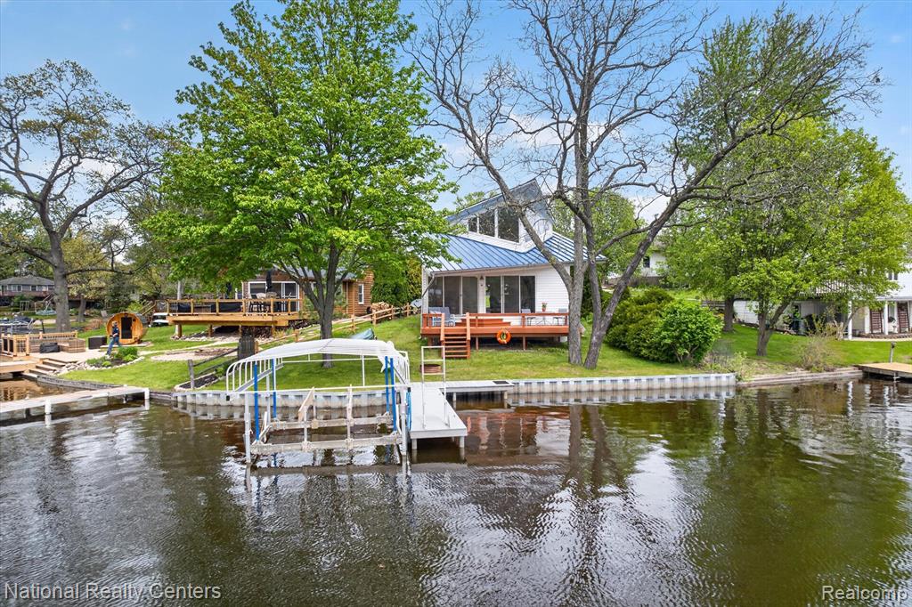 11505 Sunset Boulevard, Pinckney, MI 48169 — Photo 5