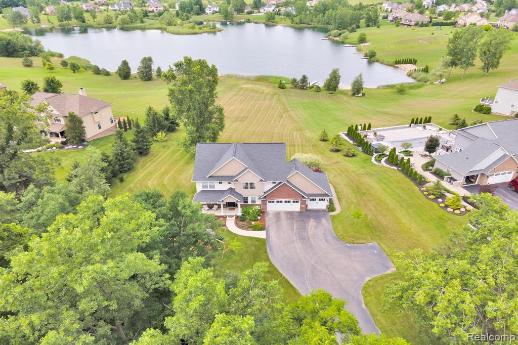 9857 Dartmouth Road, Clarkston, MI 48348 — Photo 60
