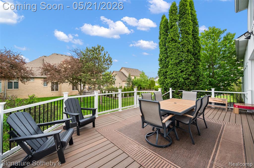 42280 Locklin Drive, Sterling Heights, MI 48314 — Photo 32