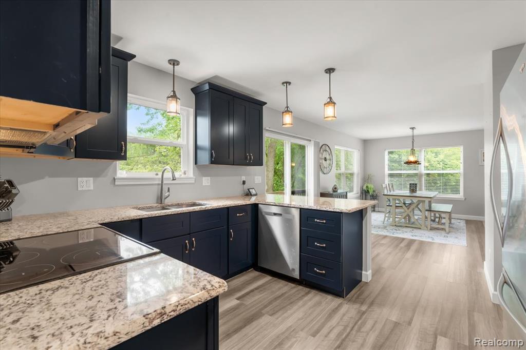 2230 Briar Ridge, Wolverine Lake, MI 48390 — Photo 13