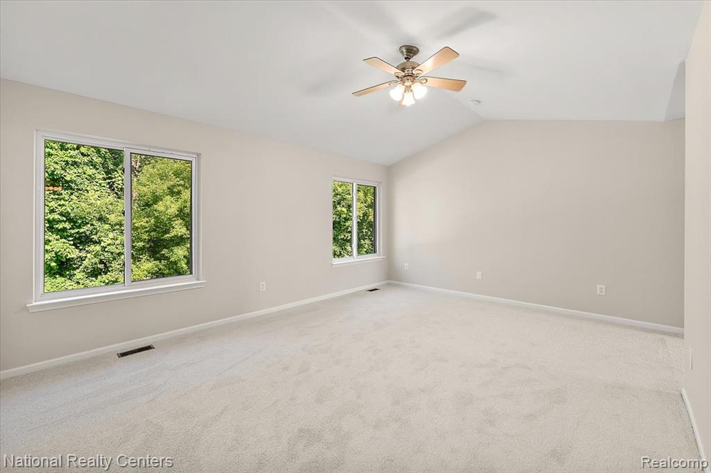 9780 David Lane, White Lake, MI — Photo 18