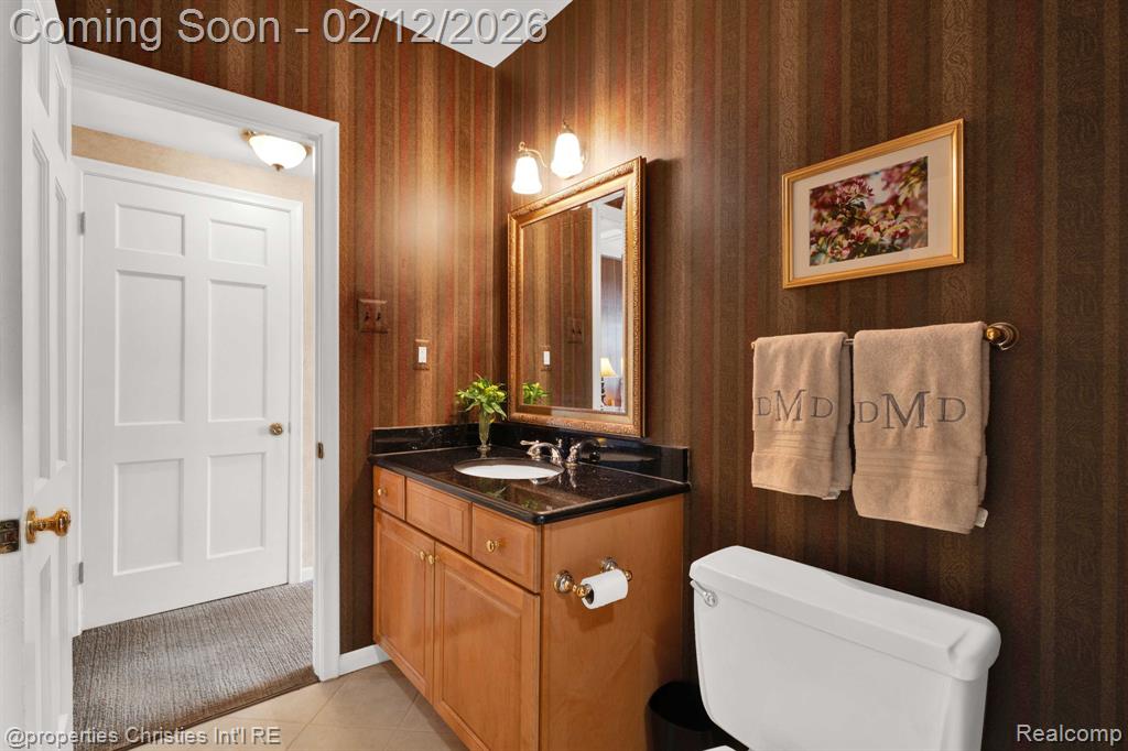 5772 Kingsmill Drive, Bloomfield Hills, MI 48301 — Photo 18