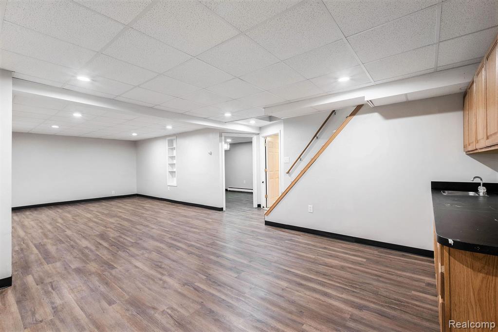 8327 Wiggins, Howell, MI 48855 — Photo 16