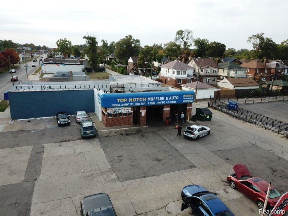 10010, 10022 and 10026 Puritan Street, Detroit, MI 48238