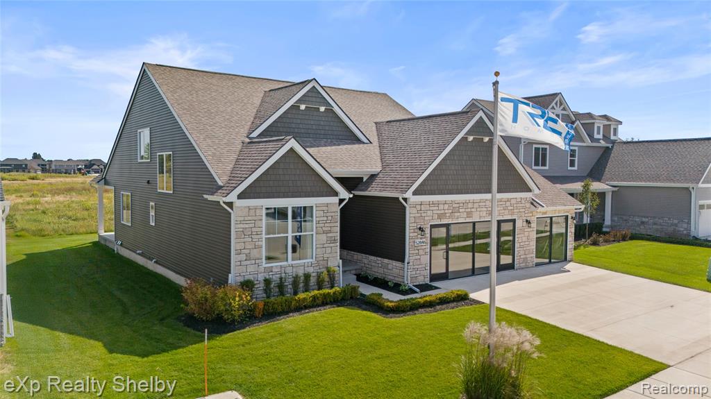 52030 Wellington Valley Drive, Macomb, MI 48042 — front exterior