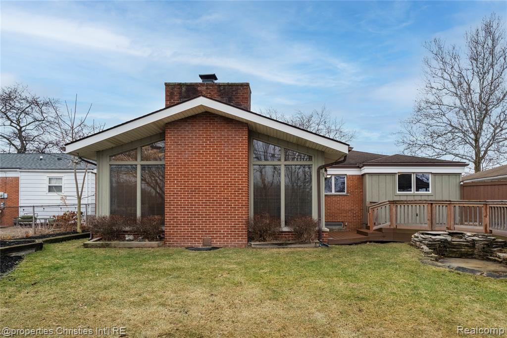7479 Carrousel Boulevard, Westland, MI — Photo 41
